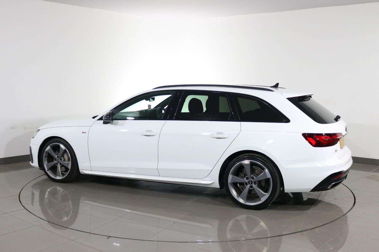 2021 AUDI A4 AVANT 2021 AUDI A4 AVANT