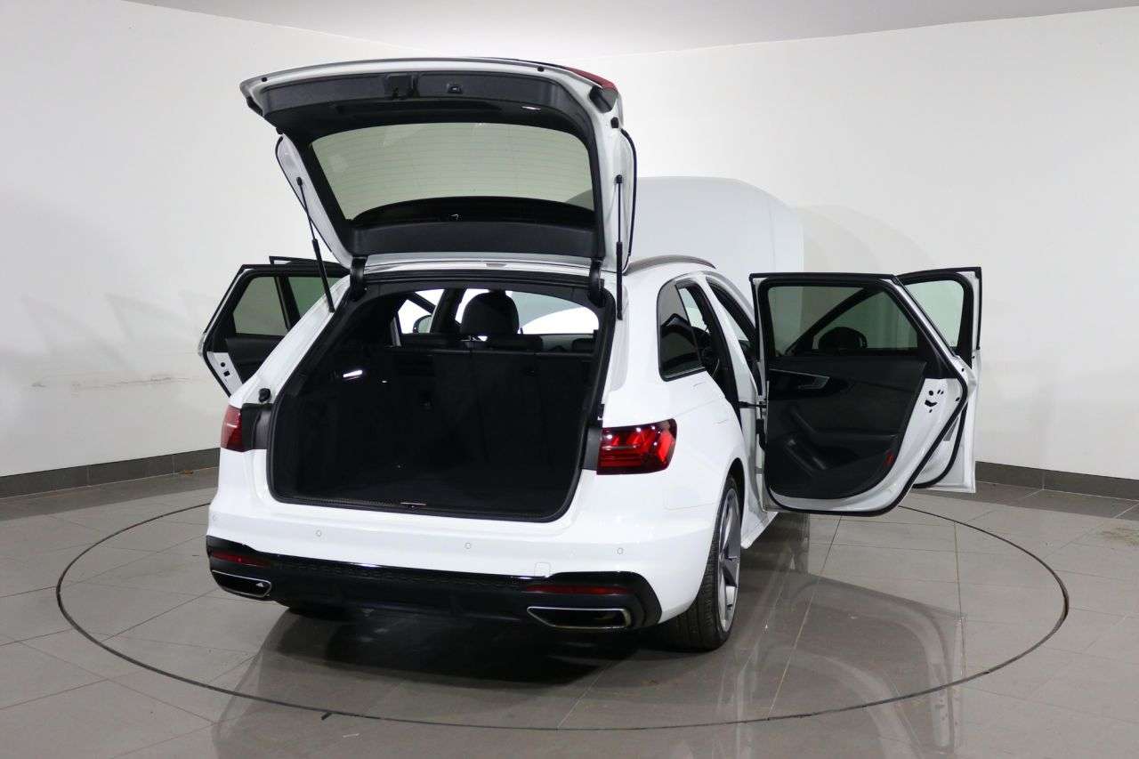 2021 AUDI A4 AVANT 2021 AUDI A4 AVANT