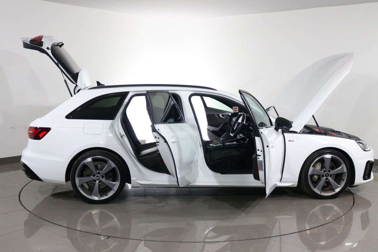 2021 AUDI A4 AVANT 2021 AUDI A4 AVANT