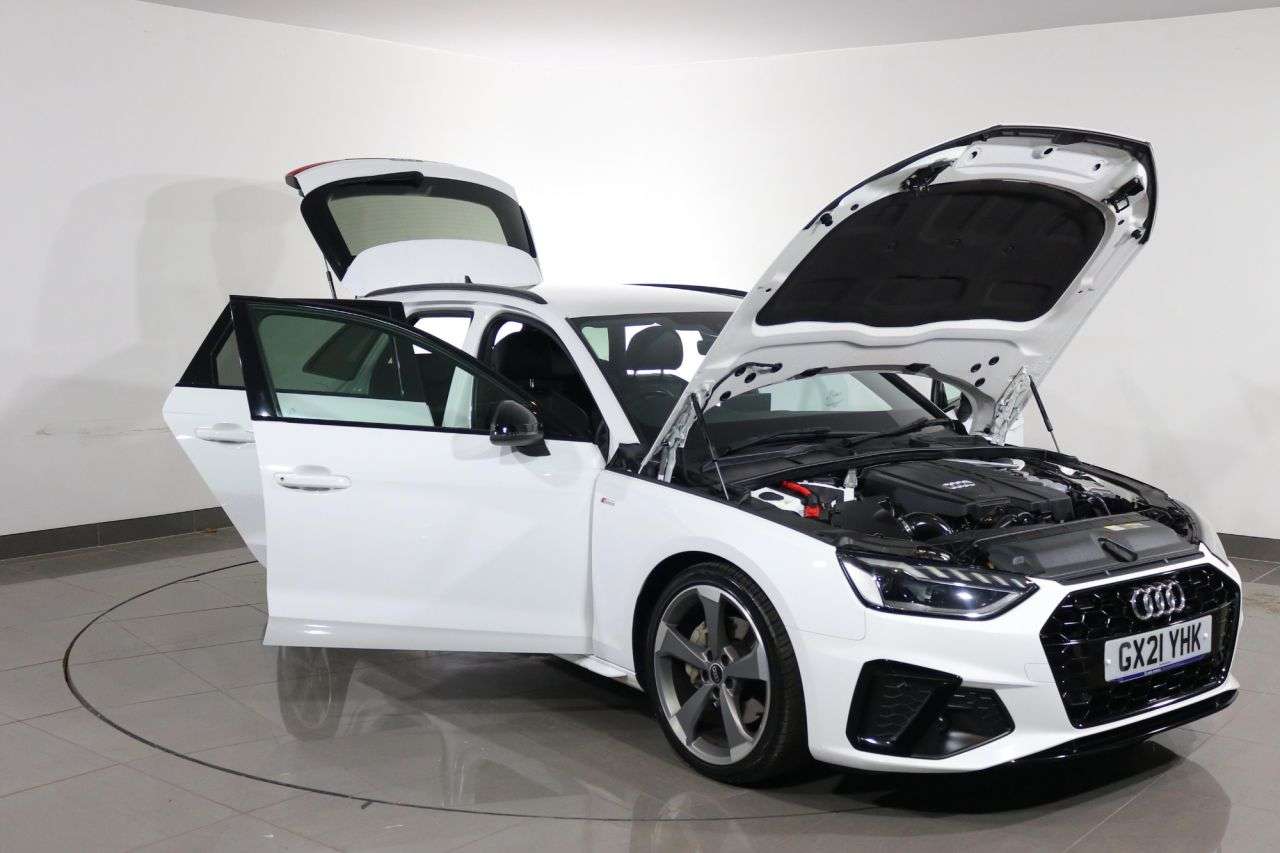 2021 AUDI A4 AVANT 2021 AUDI A4 AVANT