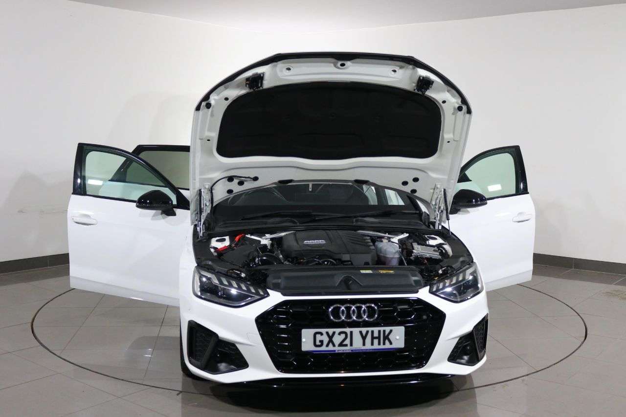 2021 AUDI A4 AVANT 2021 AUDI A4 AVANT