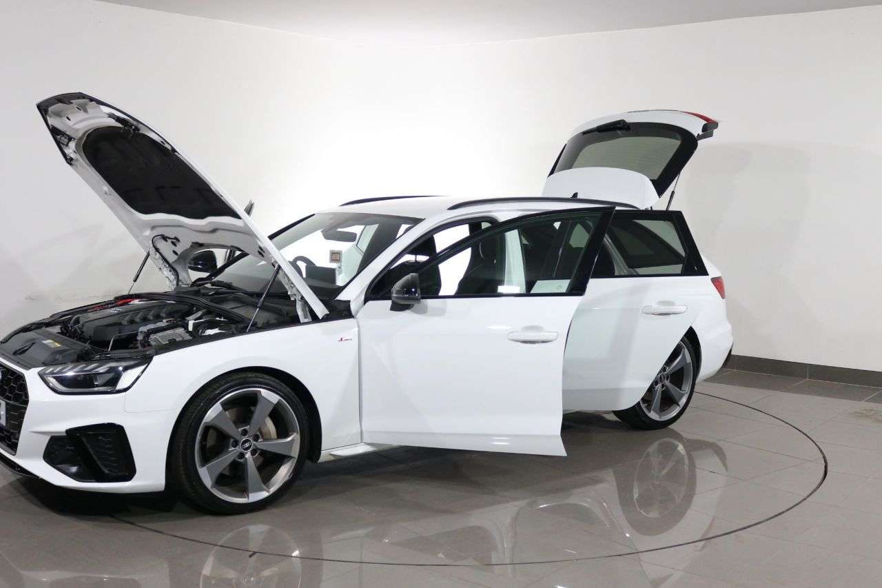 2021 AUDI A4 AVANT 2021 AUDI A4 AVANT