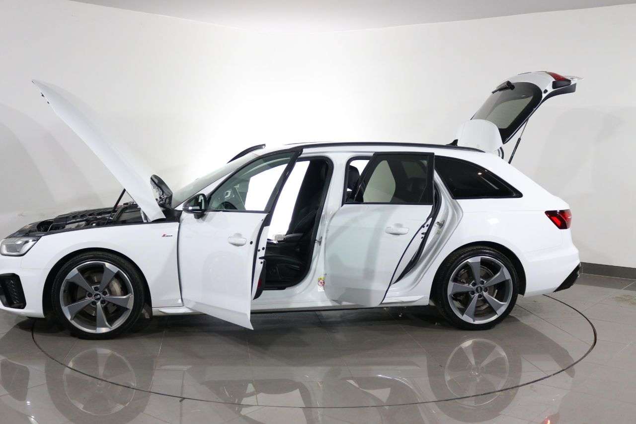 2021 AUDI A4 AVANT 2021 AUDI A4 AVANT