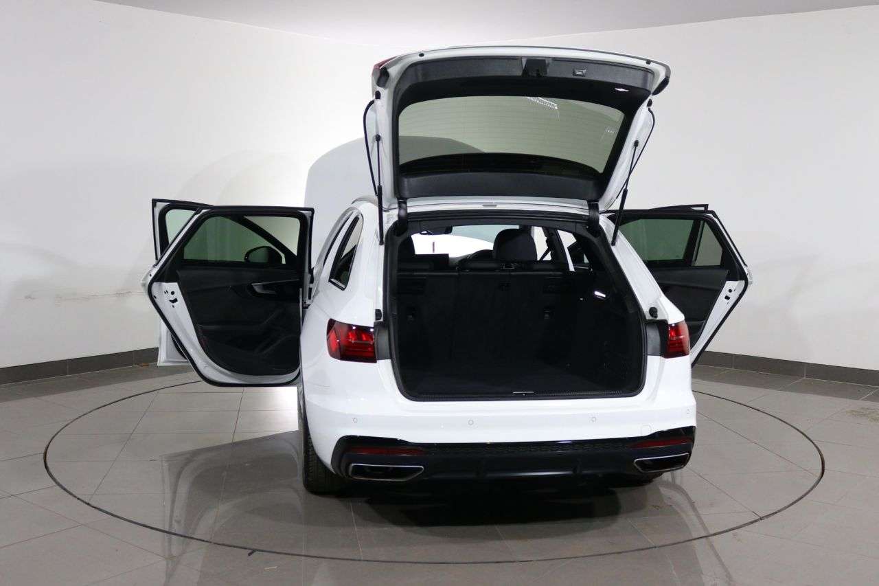 2021 AUDI A4 AVANT 2021 AUDI A4 AVANT