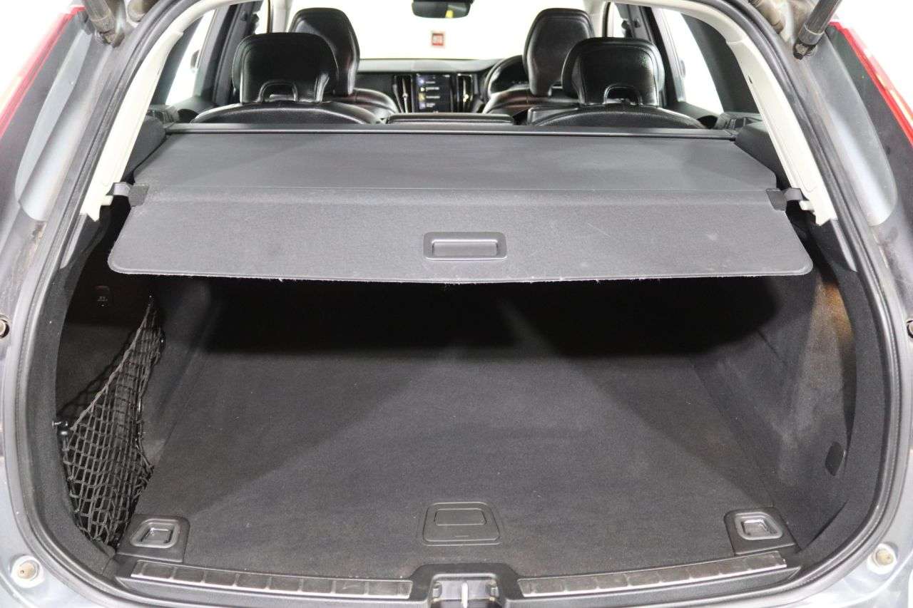 2019 VOLVO XC60 2019 VOLVO XC60