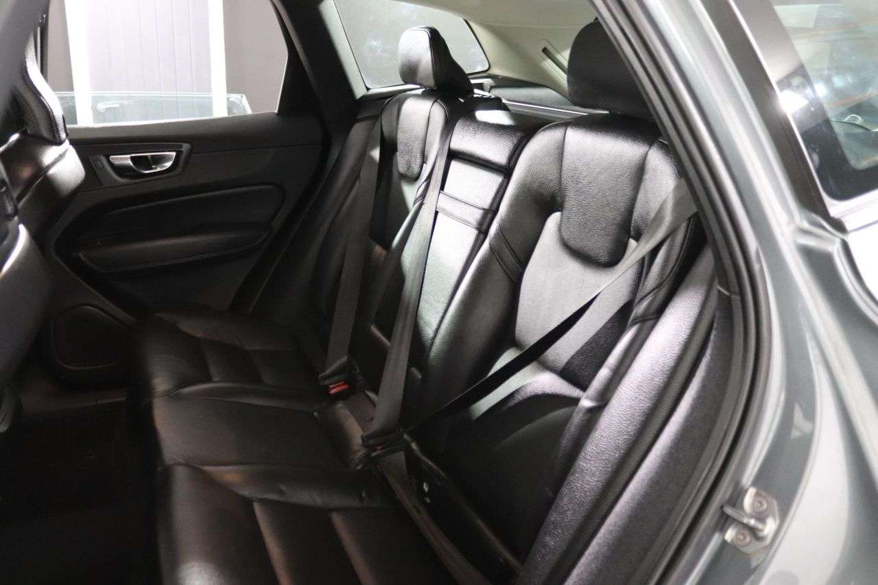 2019 VOLVO XC60 2019 VOLVO XC60