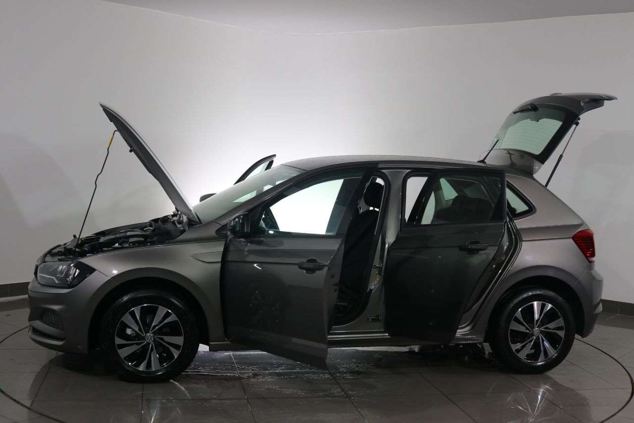 2018 VOLKSWAGEN POLO 2018 VOLKSWAGEN POLO