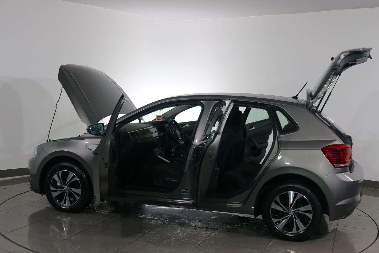 2018 VOLKSWAGEN POLO 2018 VOLKSWAGEN POLO