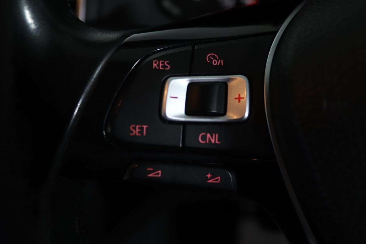 2017 VOLKSWAGEN SHARAN 2017 VOLKSWAGEN SHARAN