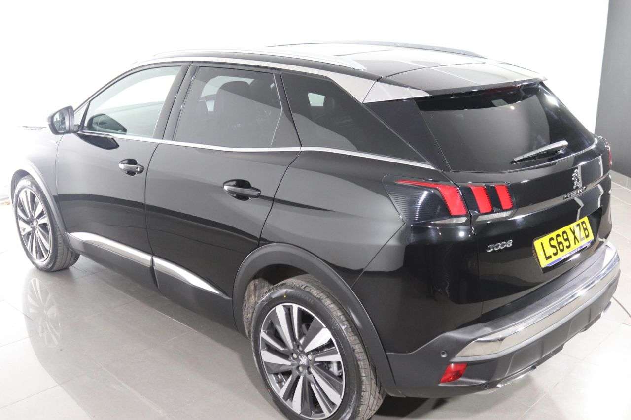 2019 PEUGEOT 3008 2019 PEUGEOT 3008