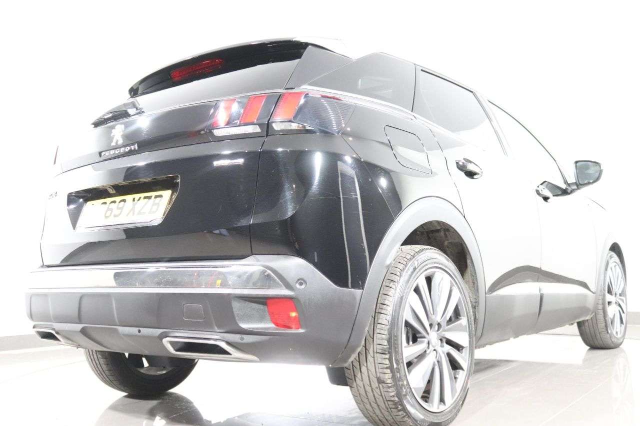 2019 PEUGEOT 3008 2019 PEUGEOT 3008