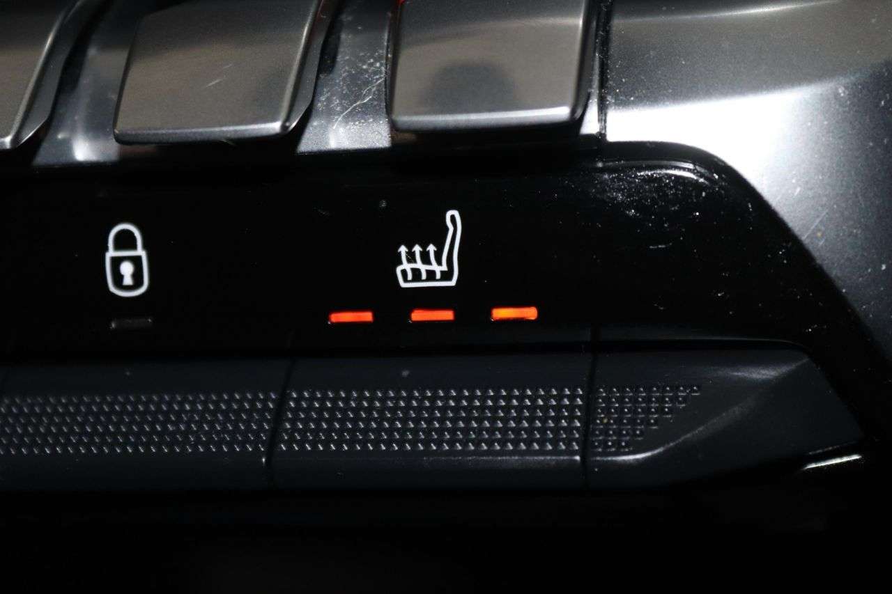 2019 PEUGEOT 3008 2019 PEUGEOT 3008