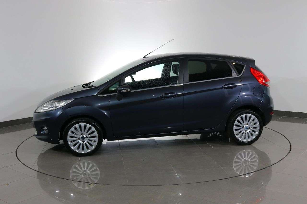 2010 FORD FIESTA 2010 FORD FIESTA