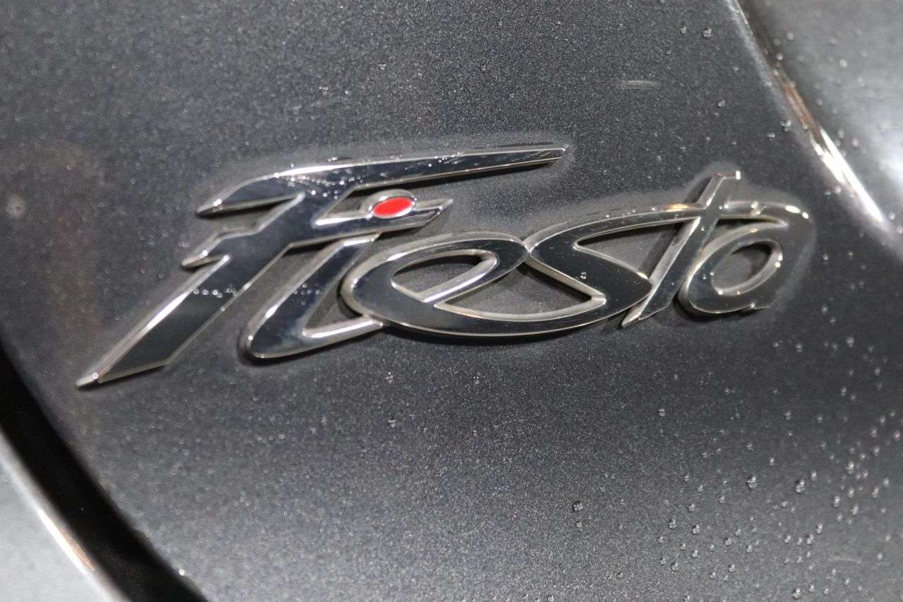 2010 FORD FIESTA 2010 FORD FIESTA