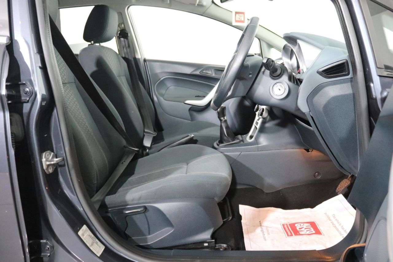 2010 FORD FIESTA 2010 FORD FIESTA