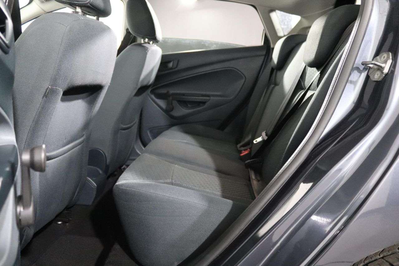 2010 FORD FIESTA 2010 FORD FIESTA