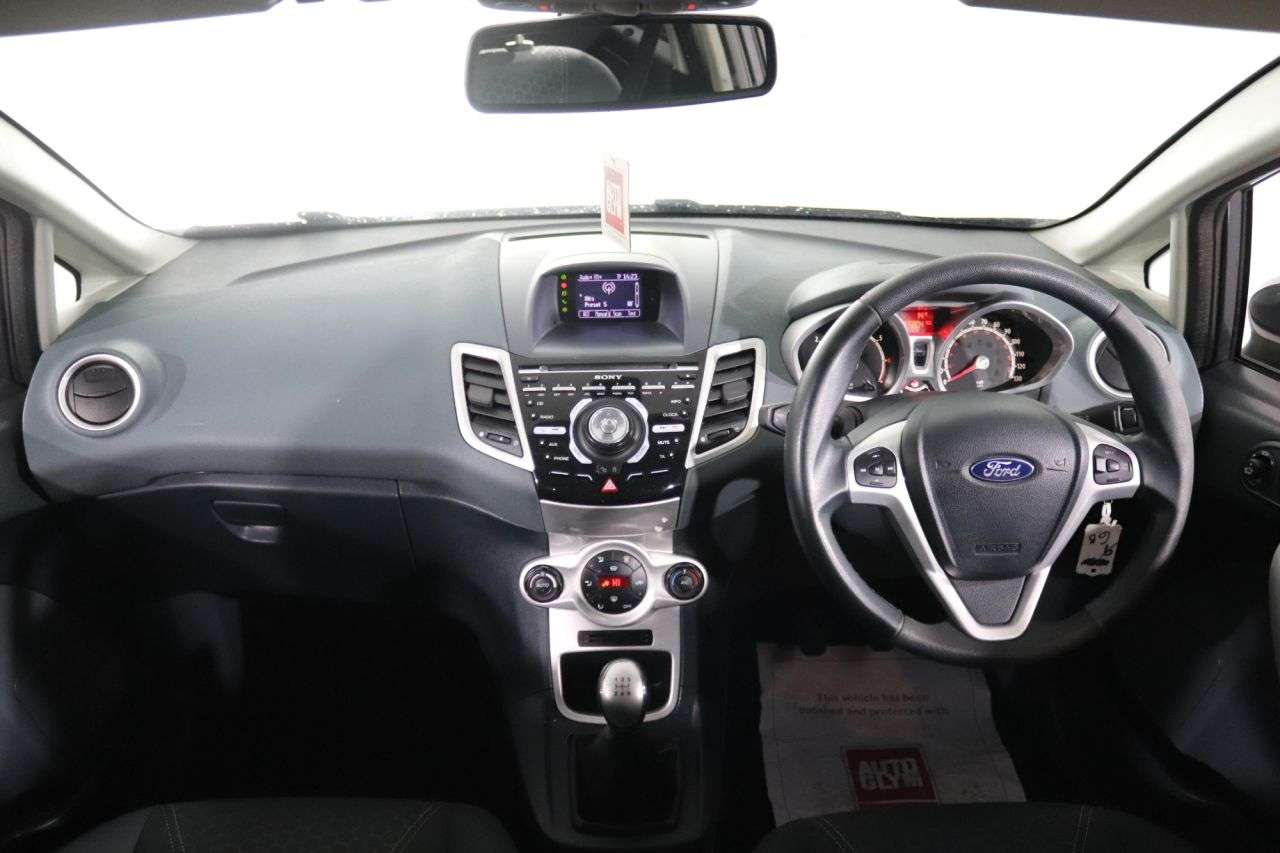 2010 FORD FIESTA 2010 FORD FIESTA