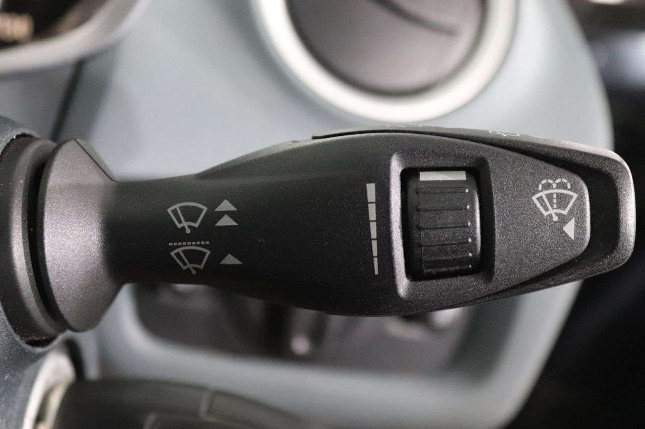 2010 FORD FIESTA 2010 FORD FIESTA