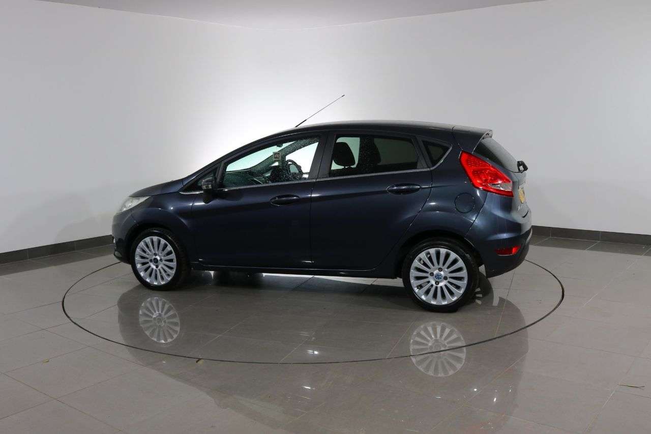 2010 FORD FIESTA 2010 FORD FIESTA