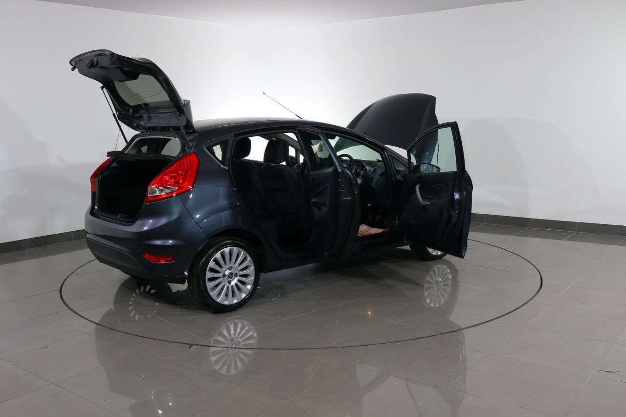 2010 FORD FIESTA 2010 FORD FIESTA