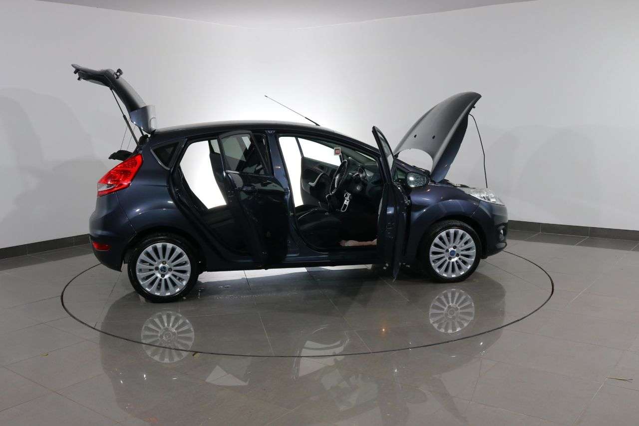 2010 FORD FIESTA 2010 FORD FIESTA