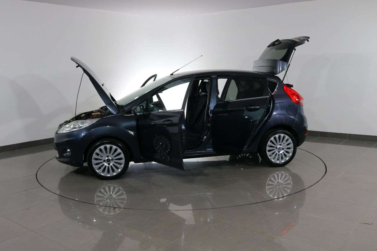 2010 FORD FIESTA 2010 FORD FIESTA