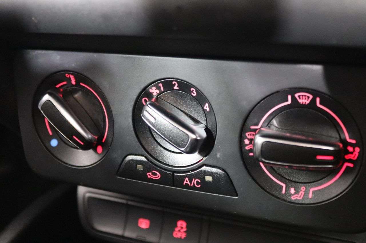 2018 AUDI A1 2018 AUDI A1