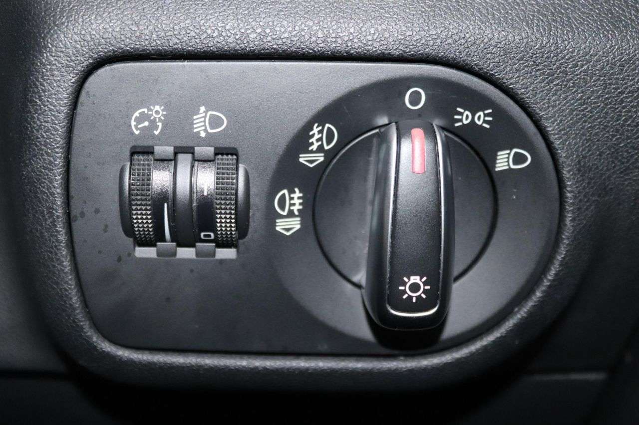 2018 AUDI A1 2018 AUDI A1