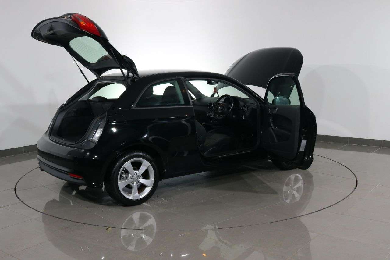 2018 AUDI A1 2018 AUDI A1