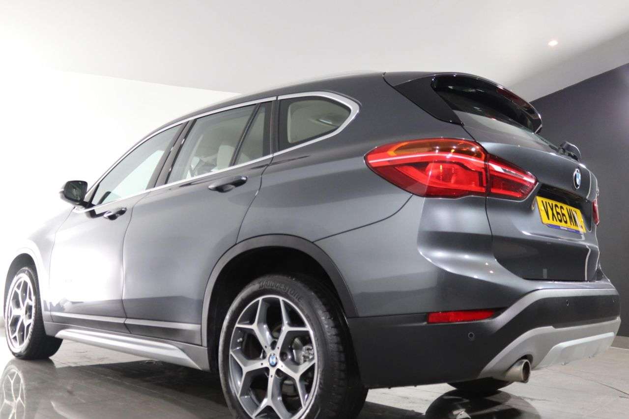 2016 BMW X1 2016 BMW X1