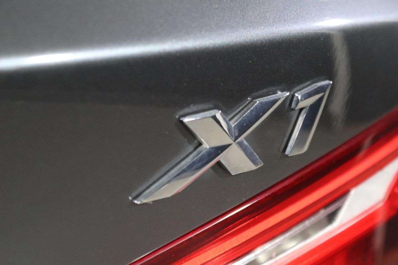 2016 BMW X1 2016 BMW X1