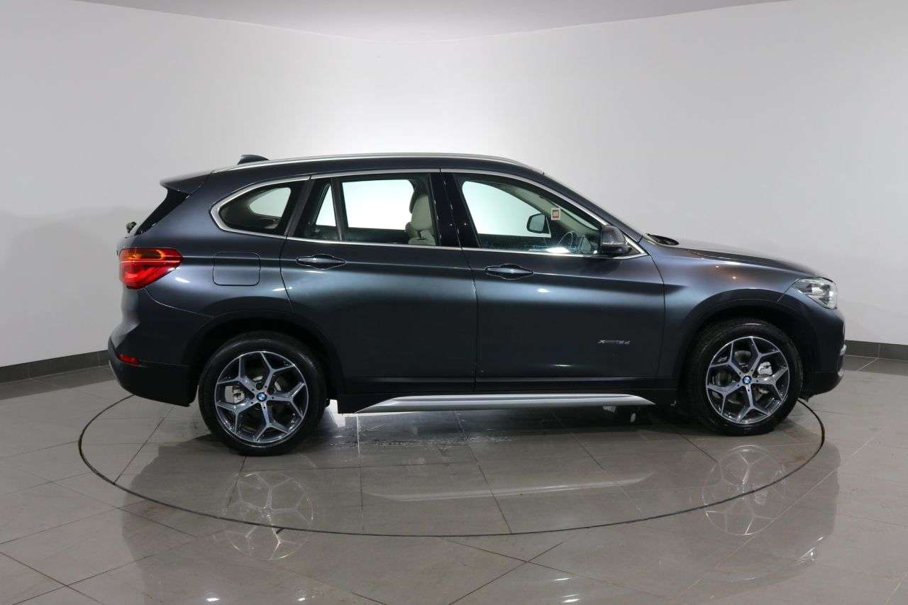2016 BMW X1 2016 BMW X1