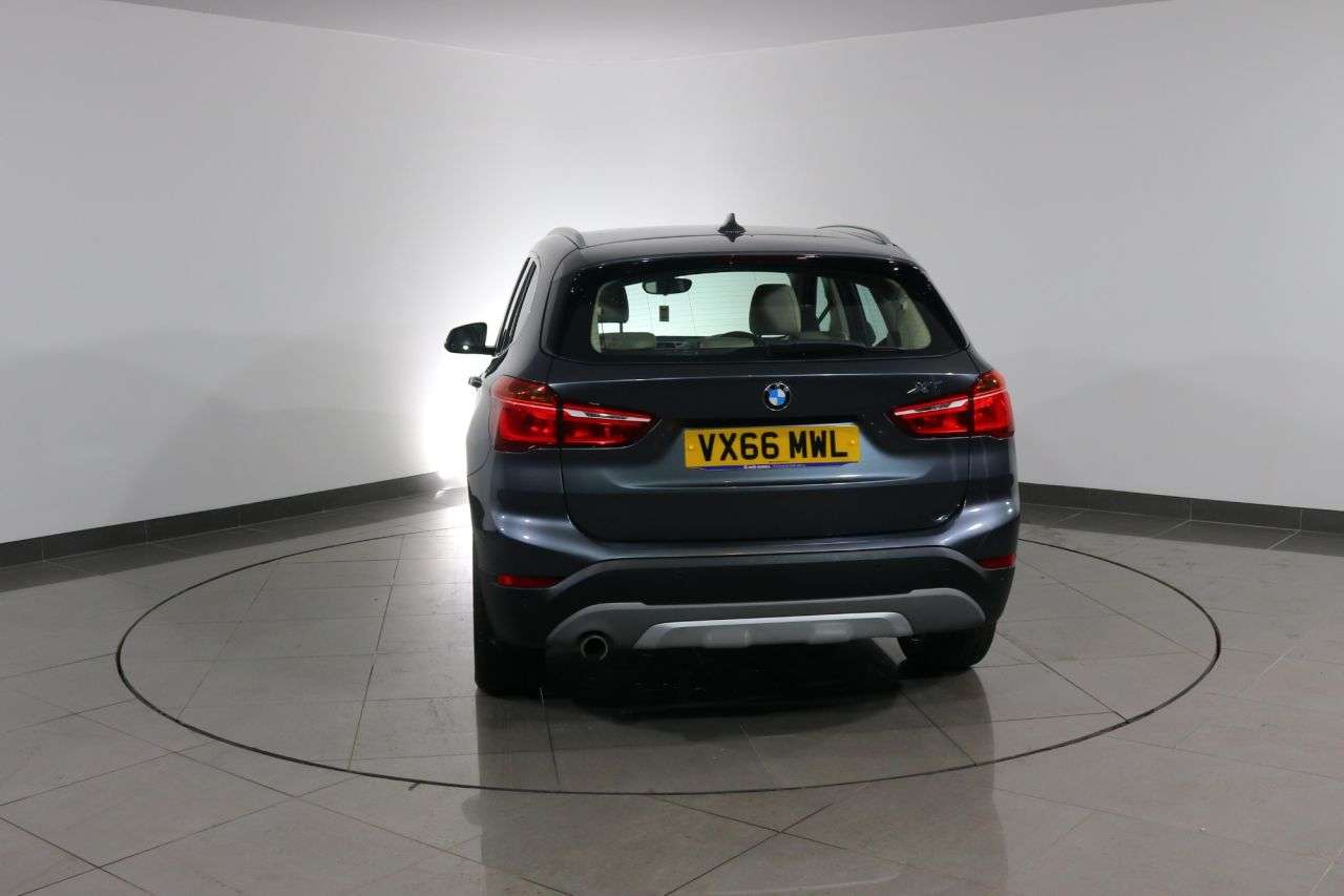 2016 BMW X1 2016 BMW X1