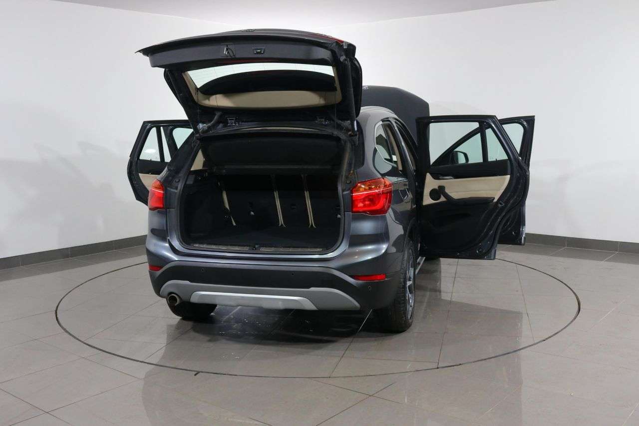 2016 BMW X1 2016 BMW X1