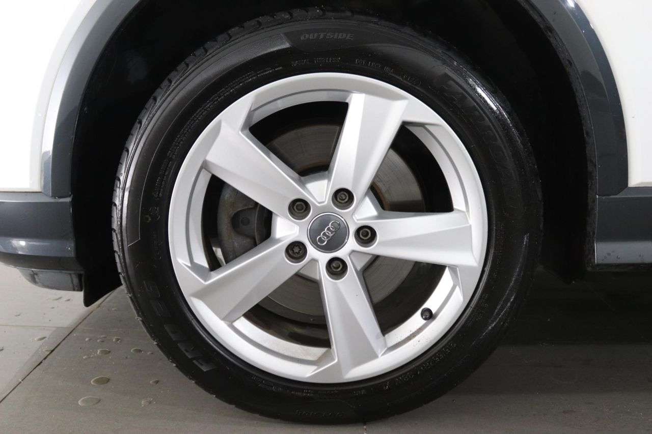 2017 AUDI Q2 2017 AUDI Q2