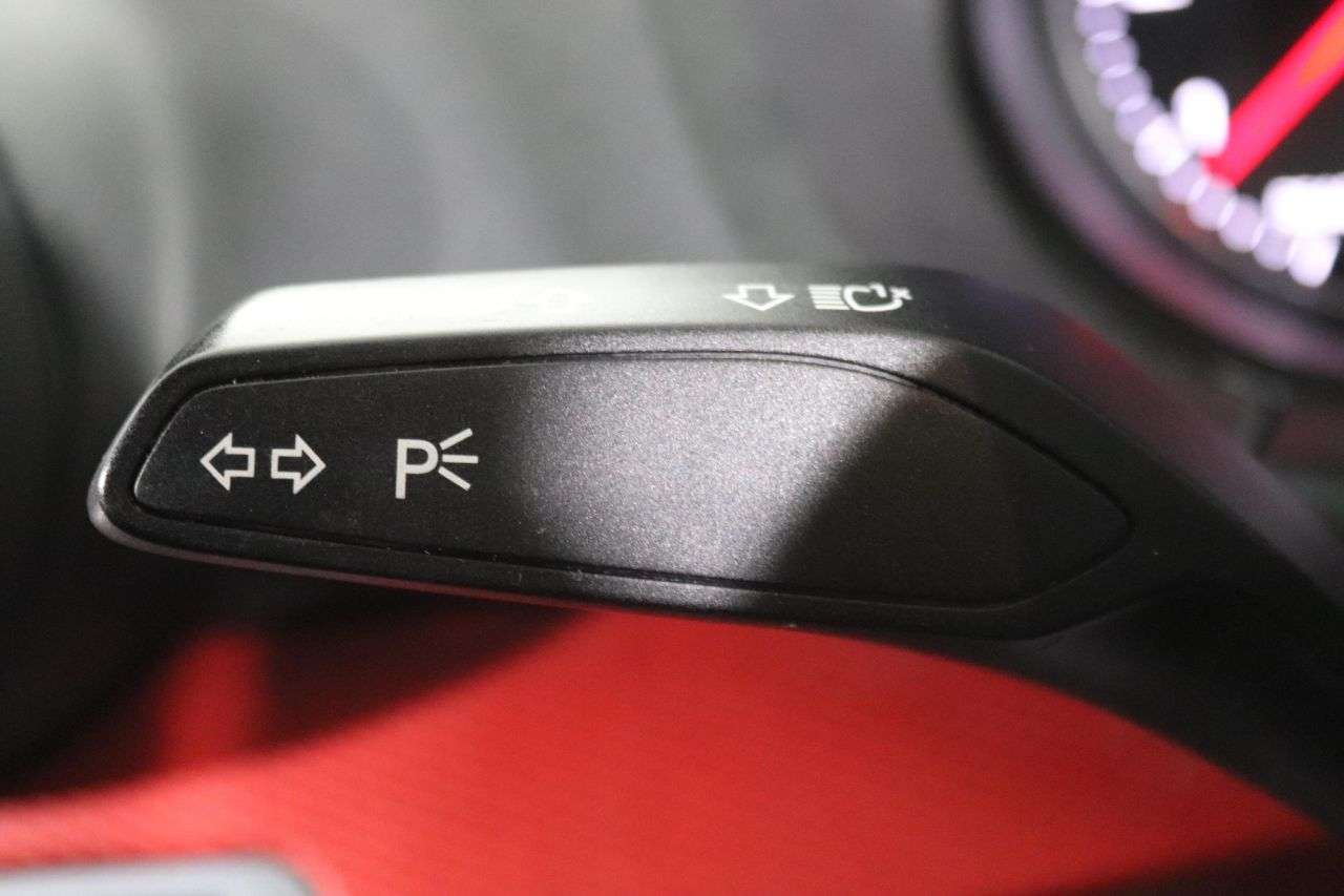 2017 AUDI Q2 2017 AUDI Q2