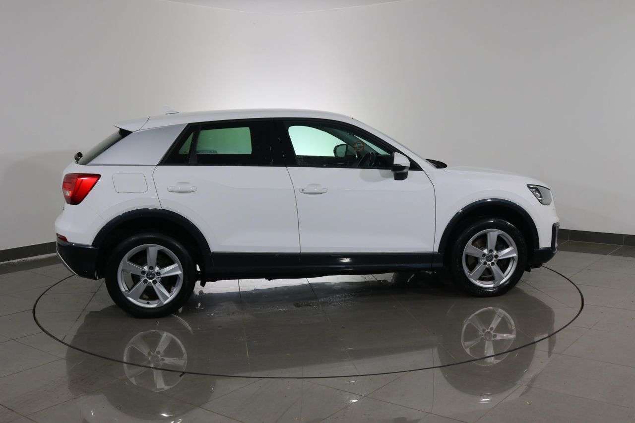 2017 AUDI Q2 2017 AUDI Q2