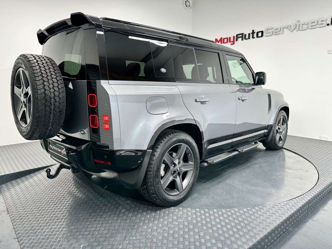 2023 LAND ROVER DEFENDER 2023 LAND ROVER DEFENDER