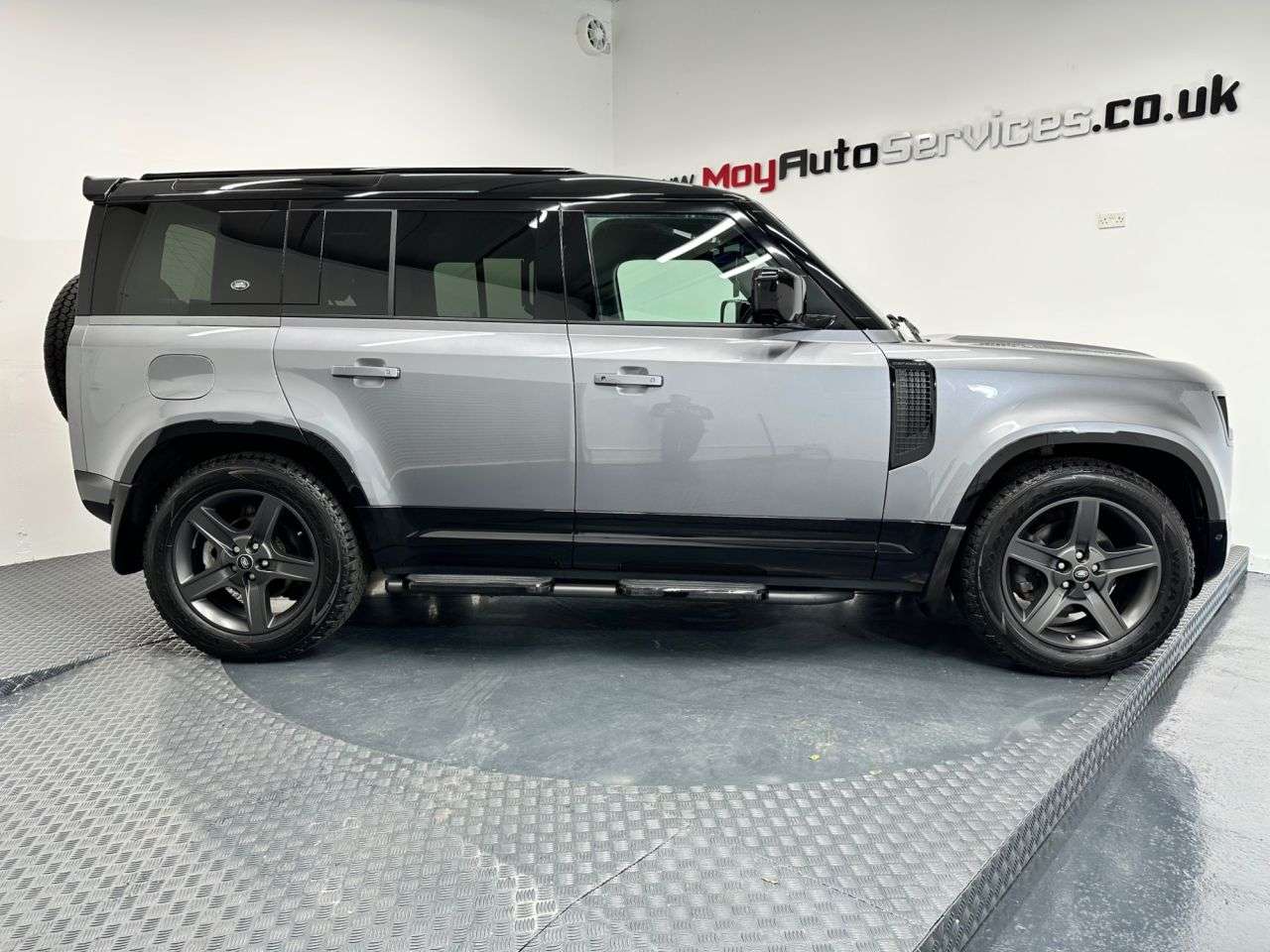 2023 LAND ROVER DEFENDER 2023 LAND ROVER DEFENDER