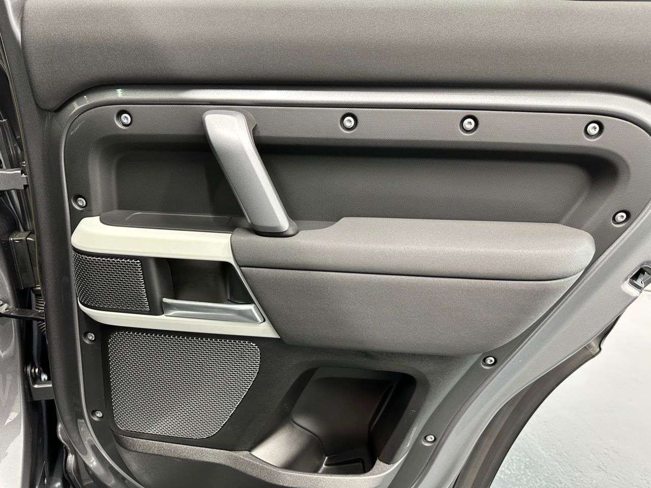 2023 LAND ROVER DEFENDER 2023 LAND ROVER DEFENDER