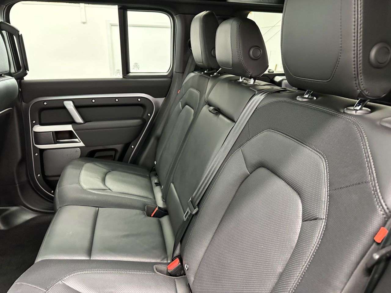 2023 LAND ROVER DEFENDER 2023 LAND ROVER DEFENDER