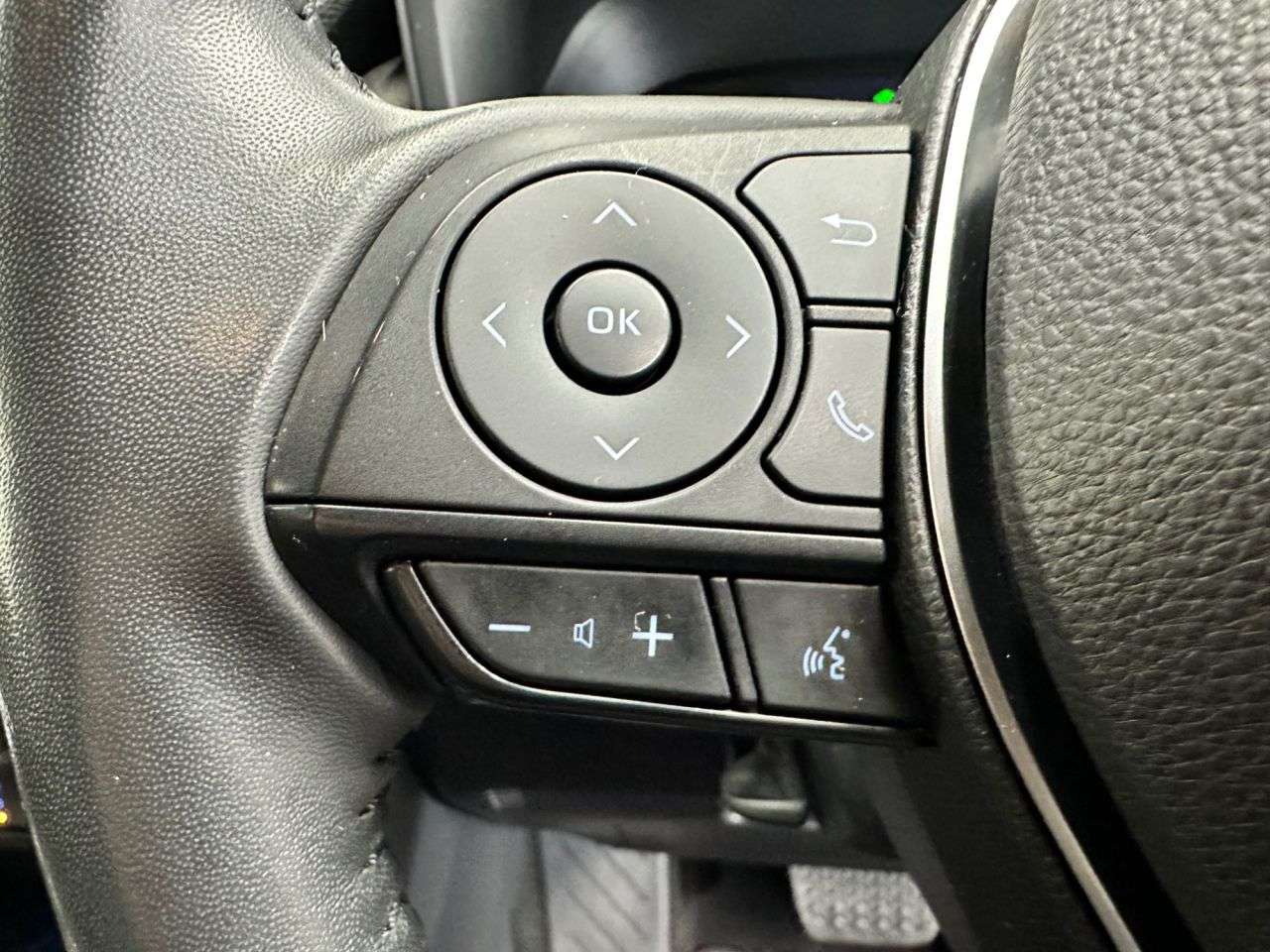 null TOYOTA RAV4 null TOYOTA RAV4