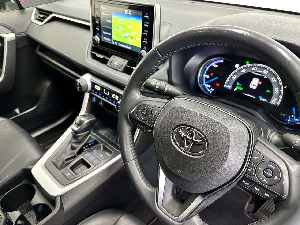 null TOYOTA RAV4 null TOYOTA RAV4