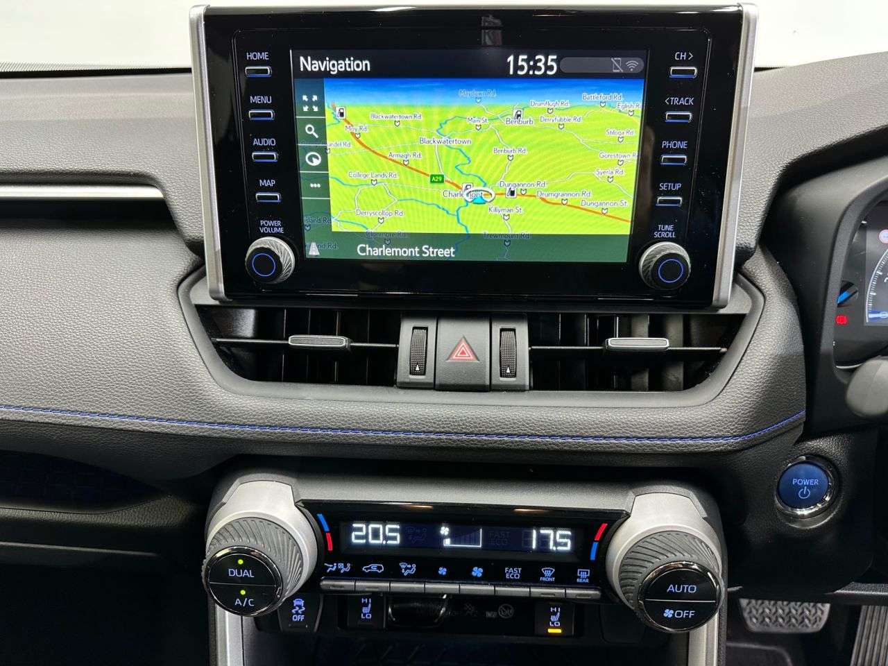 null TOYOTA RAV4 null TOYOTA RAV4