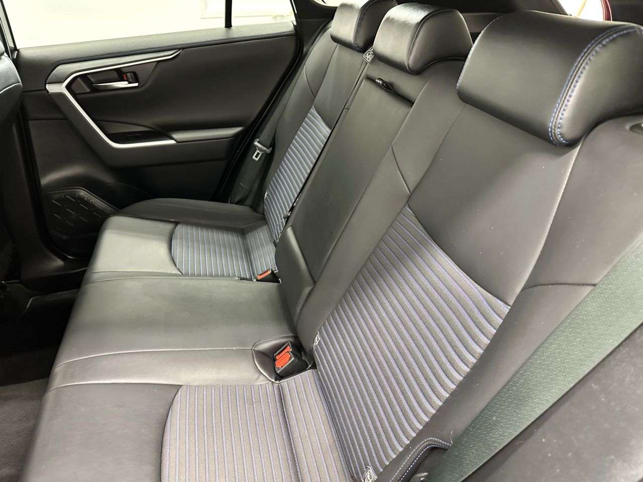 null TOYOTA RAV4 null TOYOTA RAV4