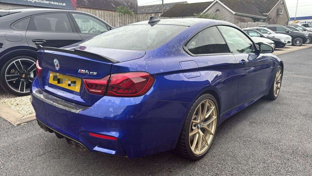 2018 BMW M4 2018 BMW M4