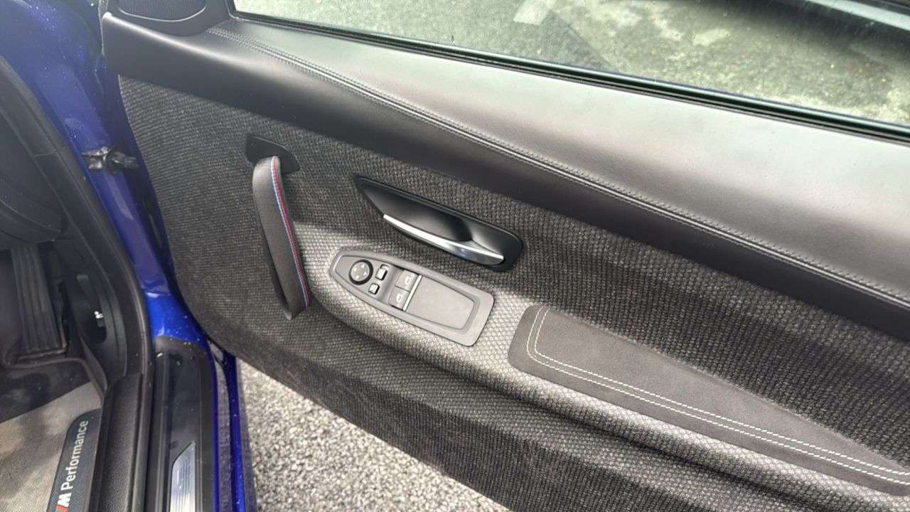 2018 BMW M4 2018 BMW M4