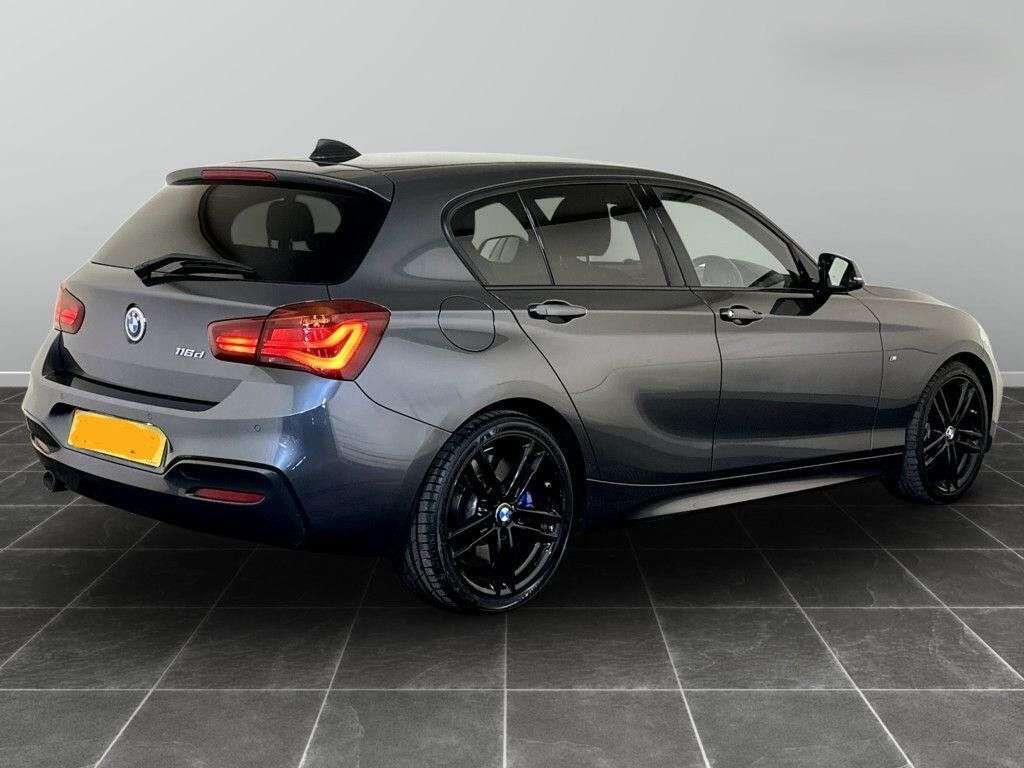 2017 BMW 1 SERIES 2017 BMW 1 SERIES