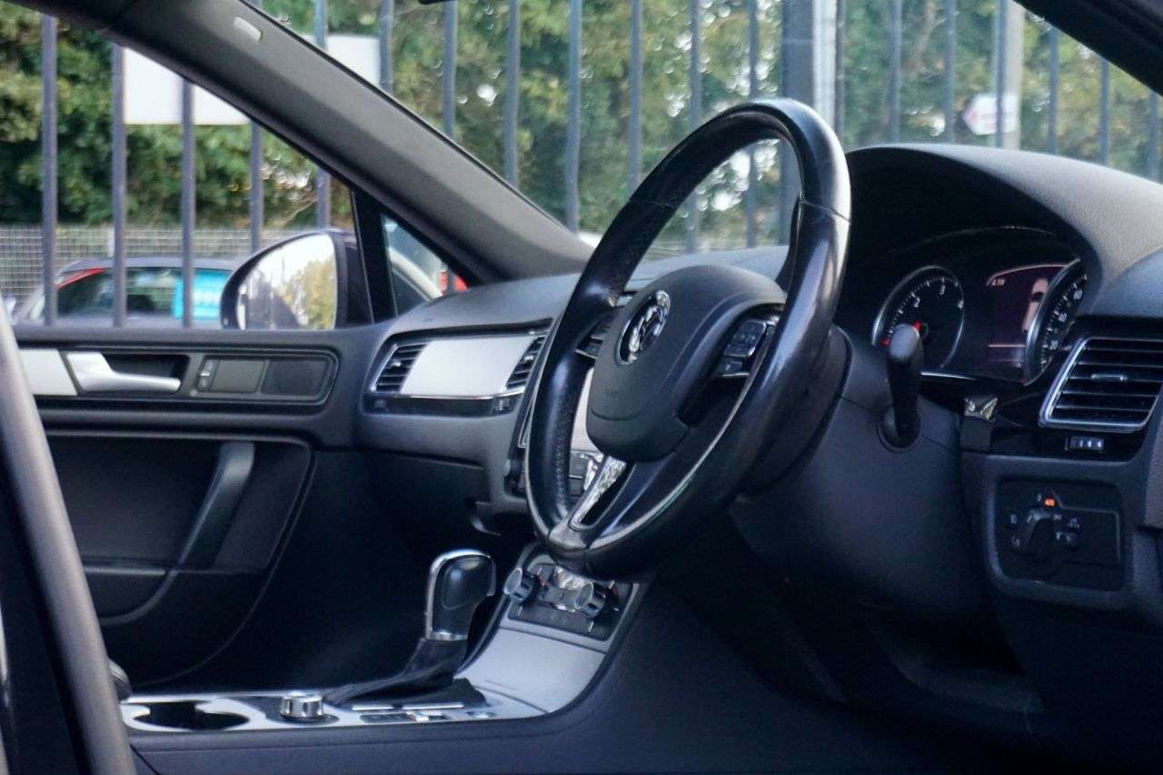 2014 VOLKSWAGEN TOUAREG 2014 VOLKSWAGEN TOUAREG