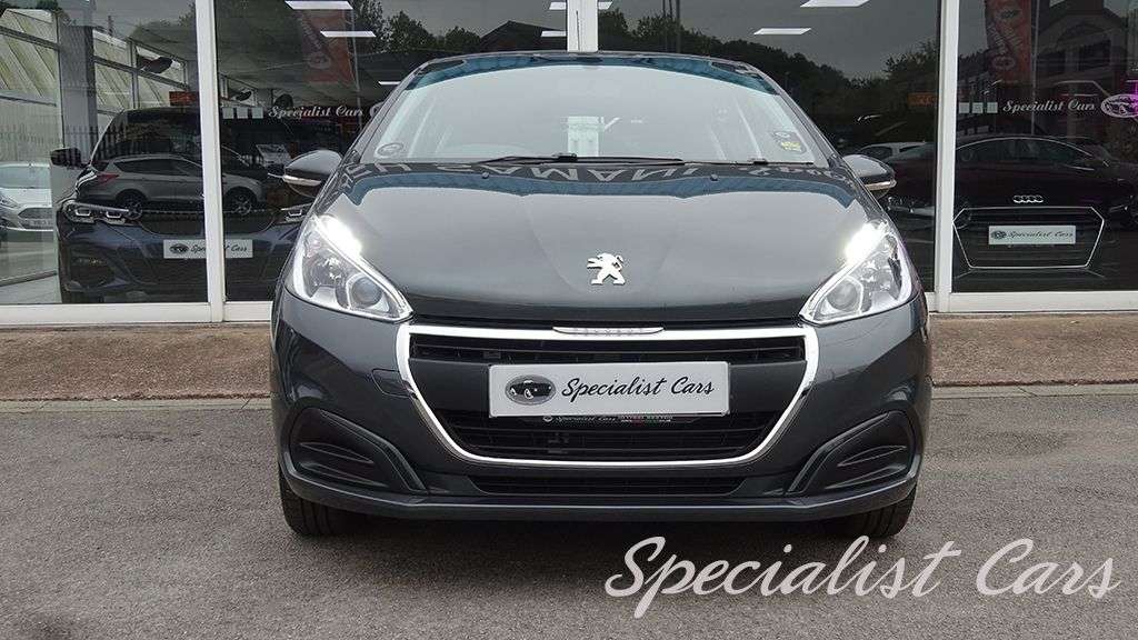 2017 PEUGEOT 208 2017 PEUGEOT 208
